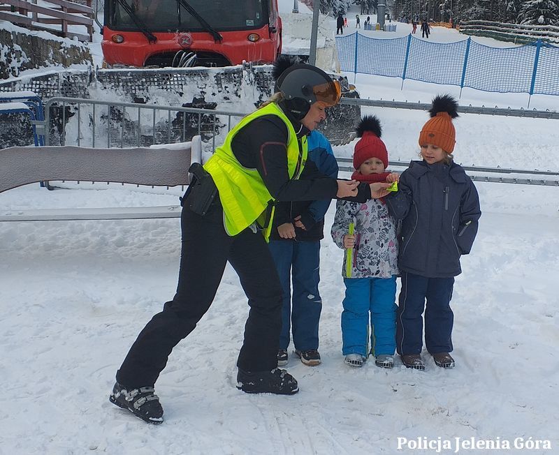 Powiat: Patrole na stokach