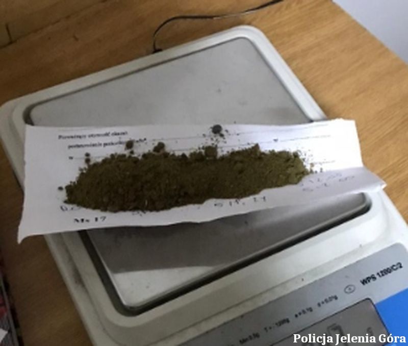 Jelenia Góra: Wpadka z narkotykami