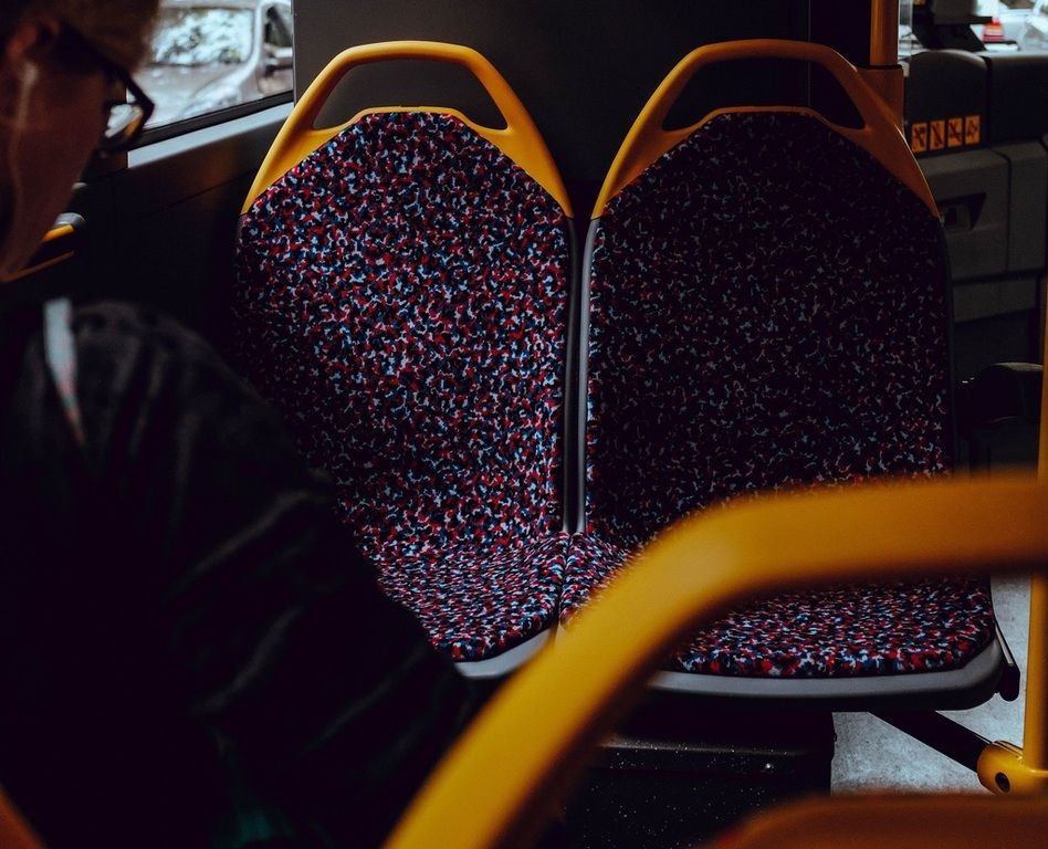 Lwówek Śląski: Komunikacja Lwówecka