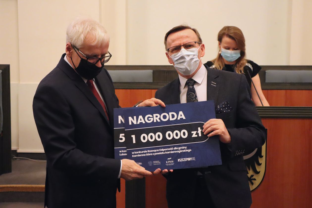 Kamienna Góra: Milion za szczepienia