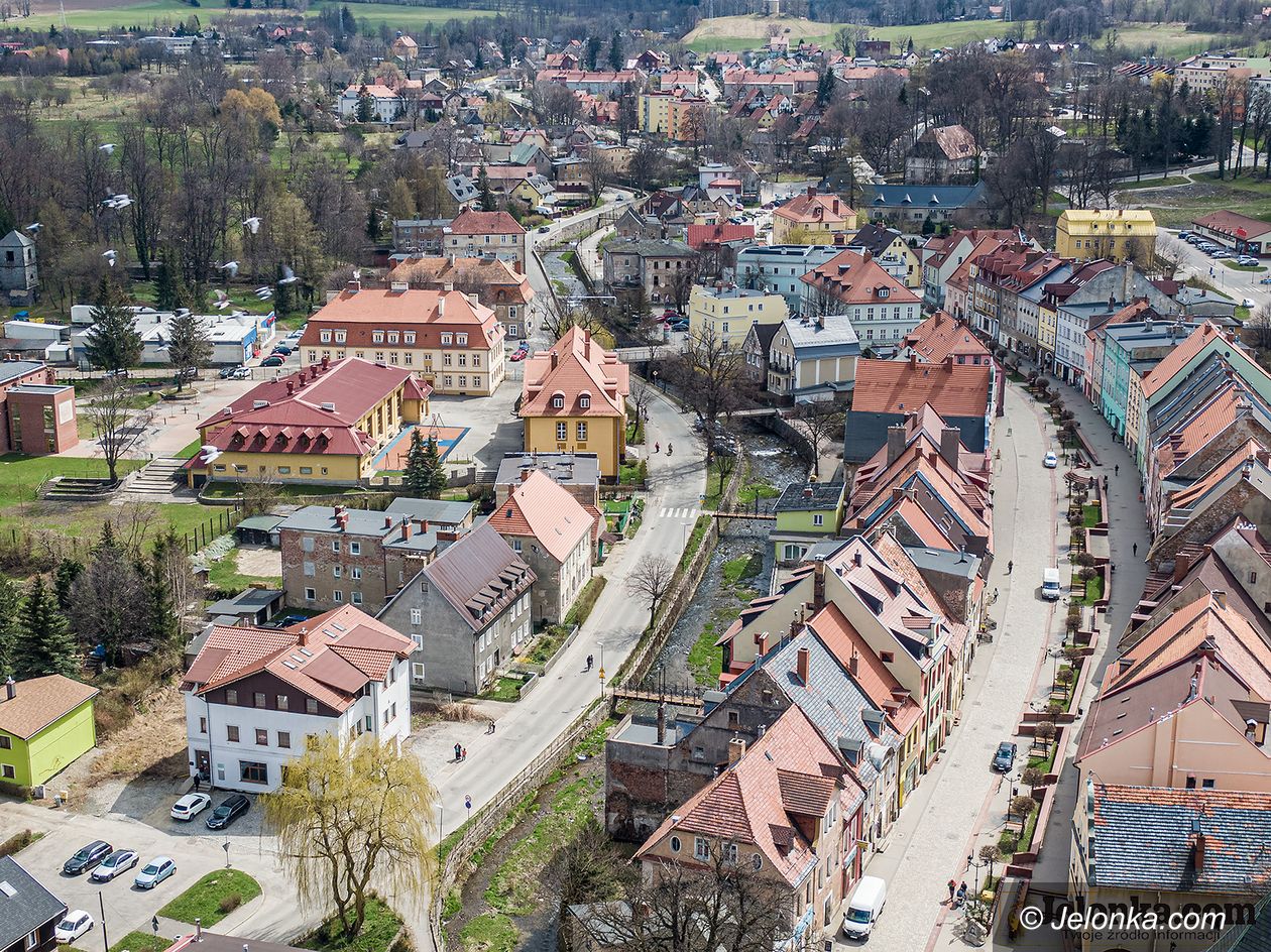 Kowary: Będą kontrolować piece?