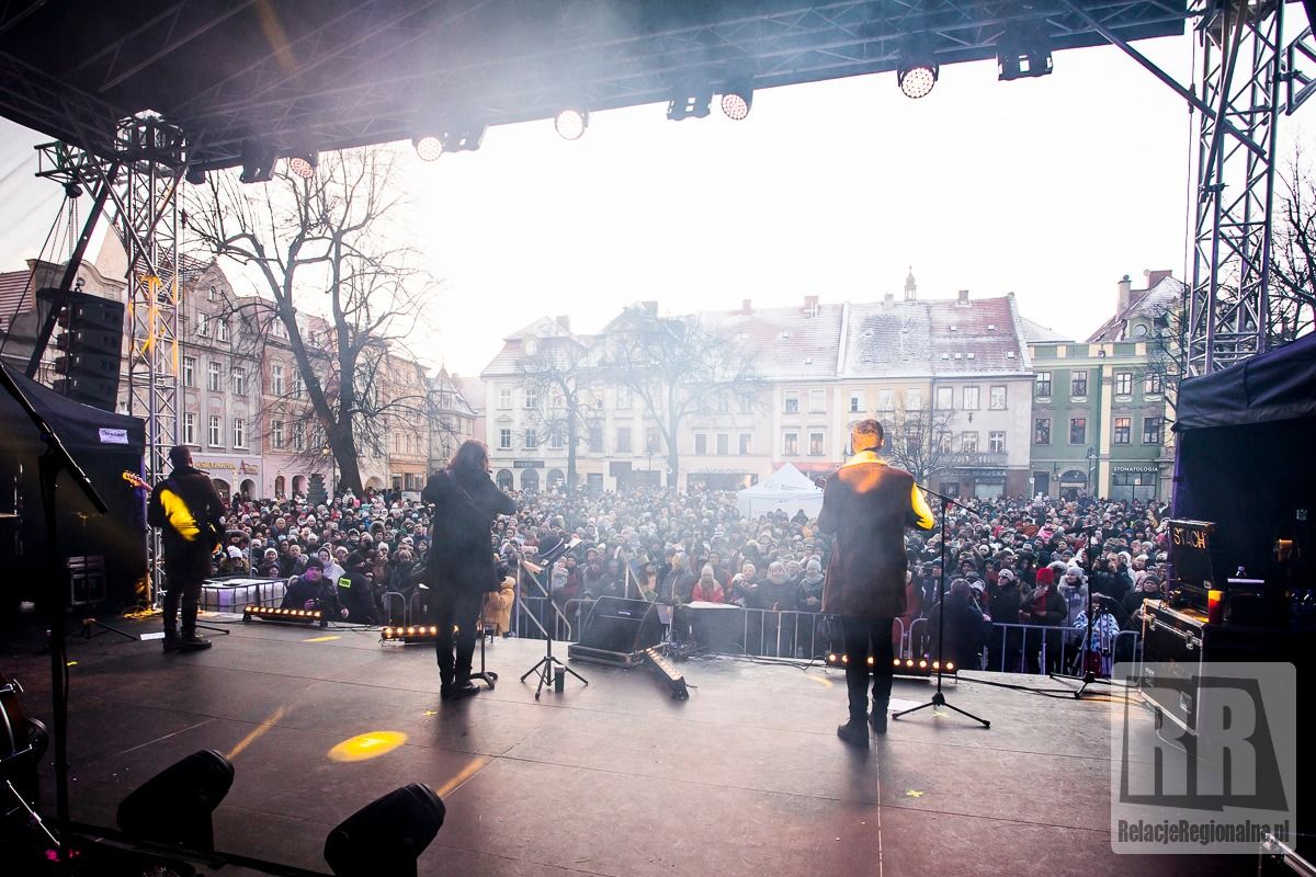 Kamienna Góra: Kolędowanie z Pectusem