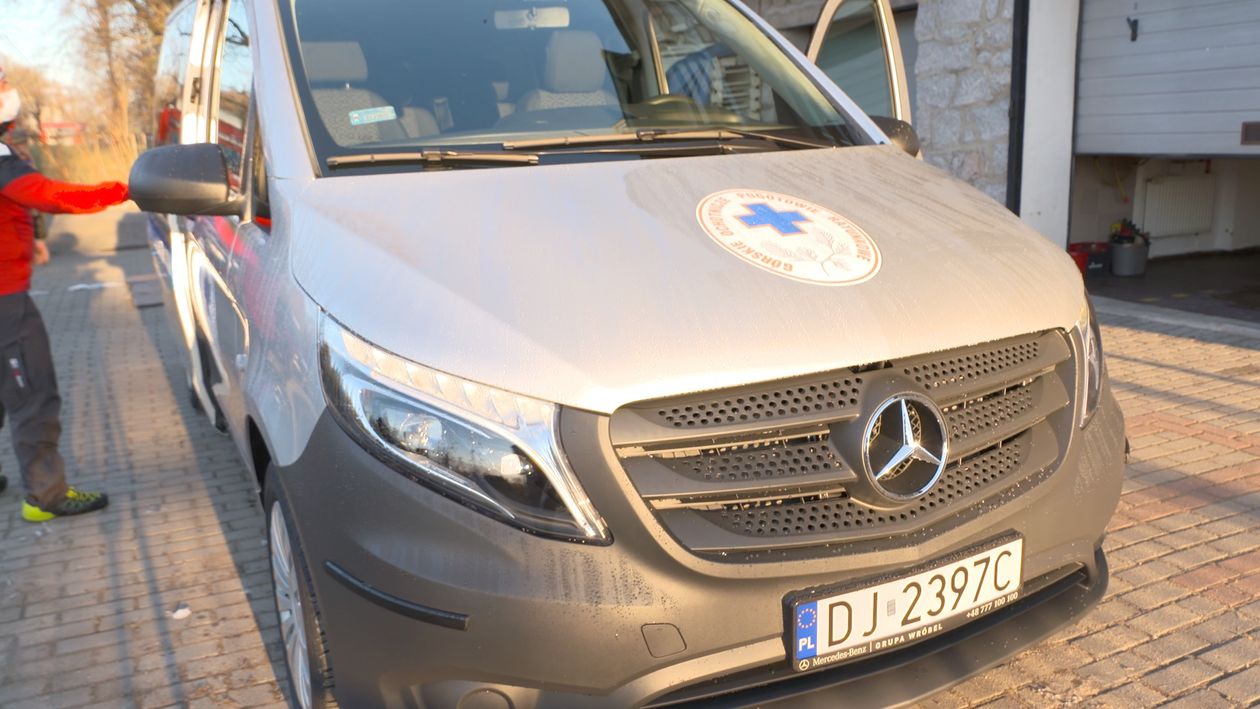 Jelenia Góra: Bus dla ratowników GOPR