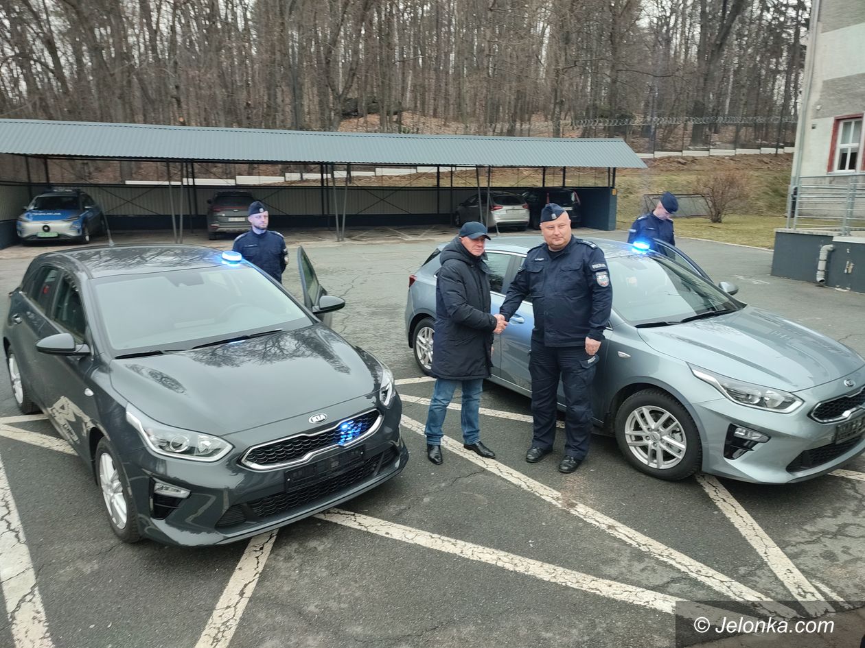 Jelenia Góra: Kolejne auta dla policji