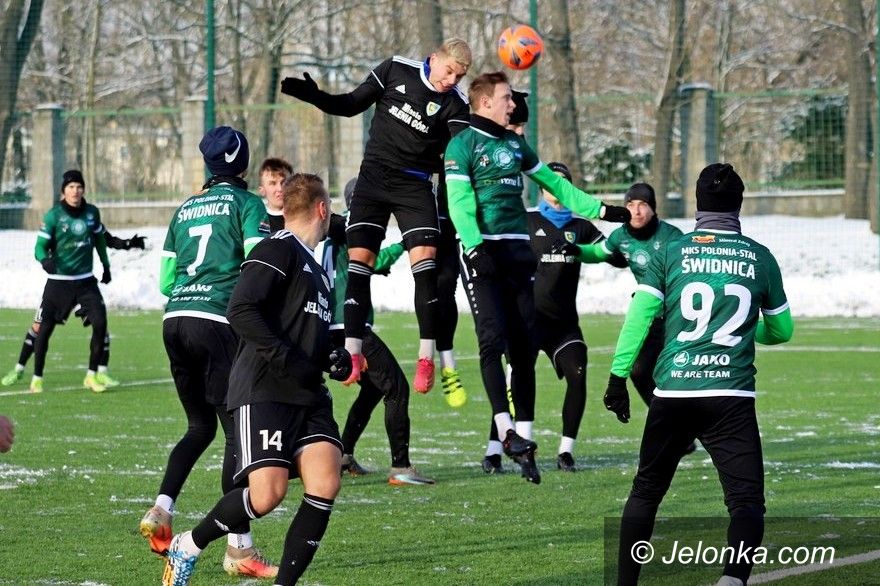 Jelenia Góra: Dwa sparingi – bilans 0:10...