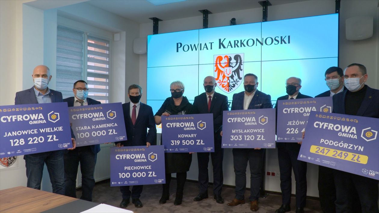 Jelenia Góra: Promesy „Cyfrowa Gmina” zostały rozdane