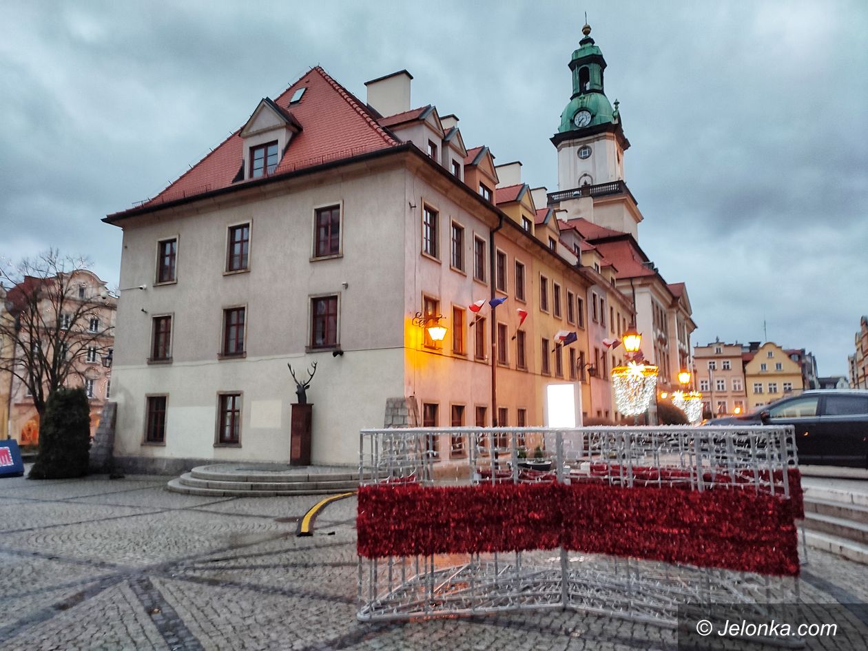 Jelenia Góra: Wichura wyrządza szkody