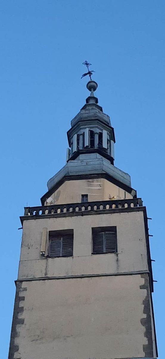 Kowary: Czytelnik: Groźny kurek na kościele