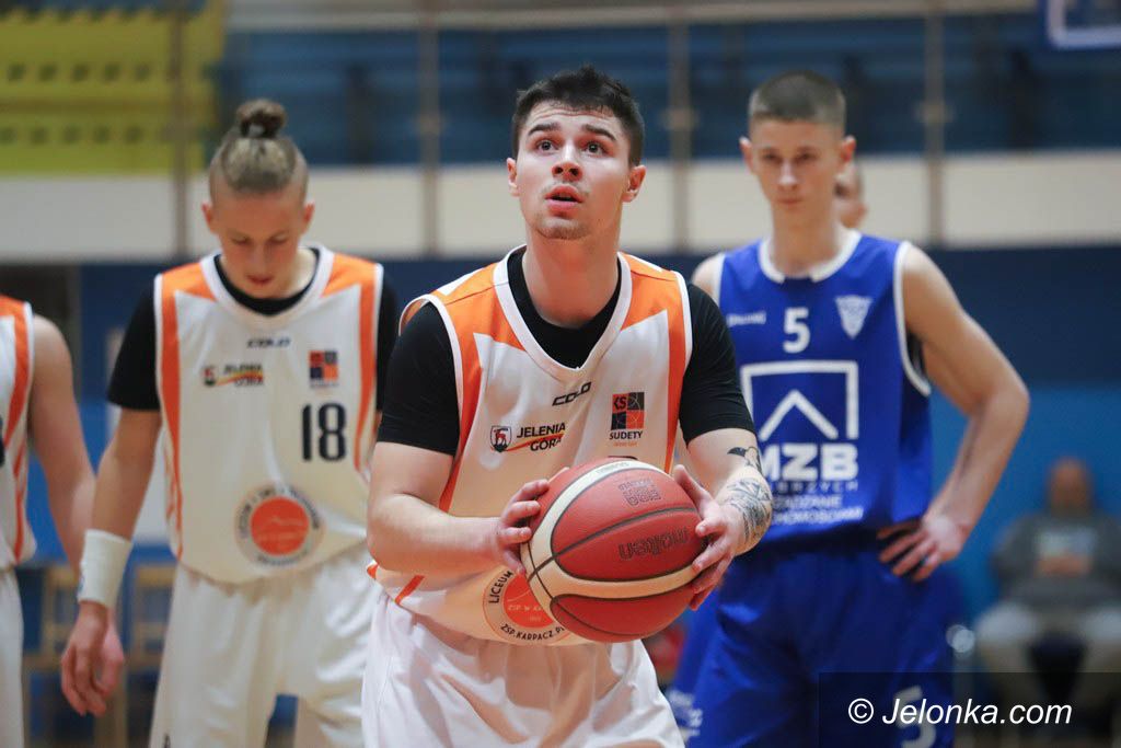 Jelenia Góra: Ważne zwycięstwo juniorów