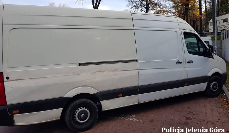 Jelenia Góra: Auto odzyskane, złodziej zatrzymany