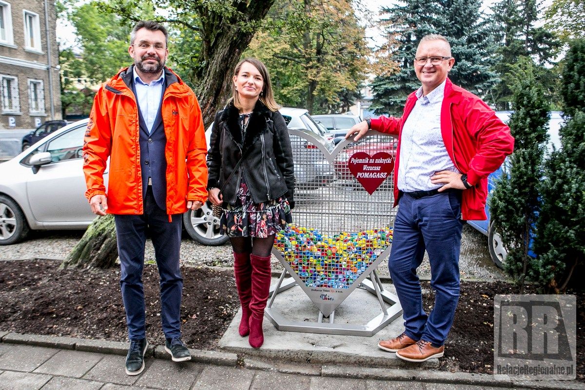 Powiat kamiennogórski: Zbierają nakrętki