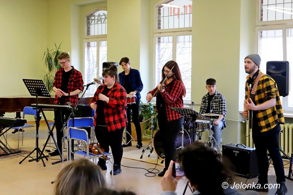 Jelenia Góra: Muzycznie w galerii