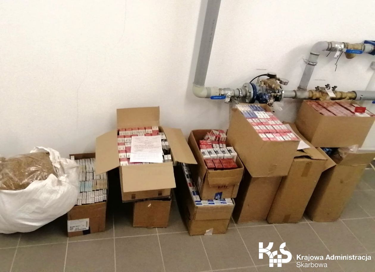 Region: Tytoń bez akcyzy na targowisku w Sieniawce