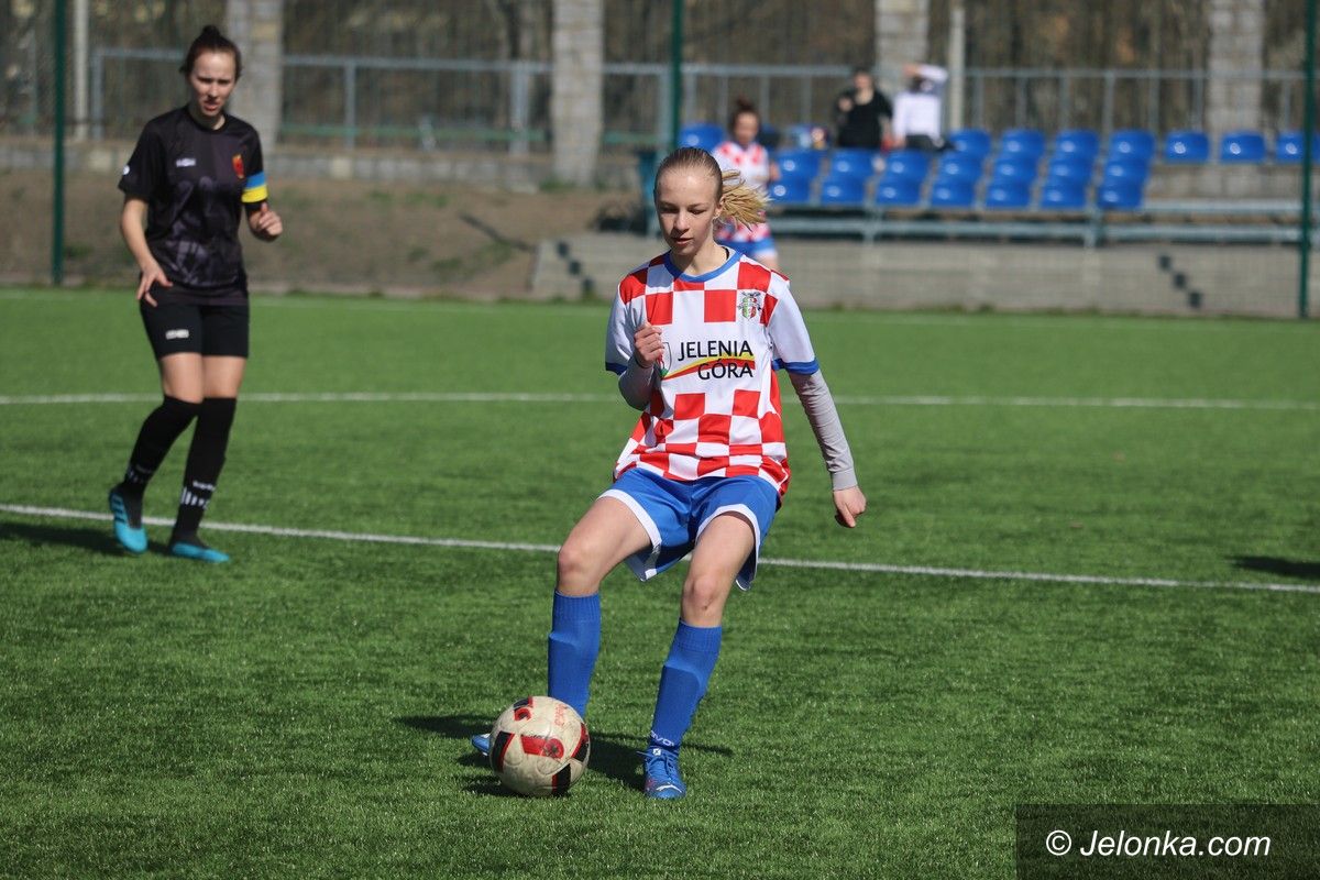 Jelenia Góra: Wysoka porażka na inaugurację