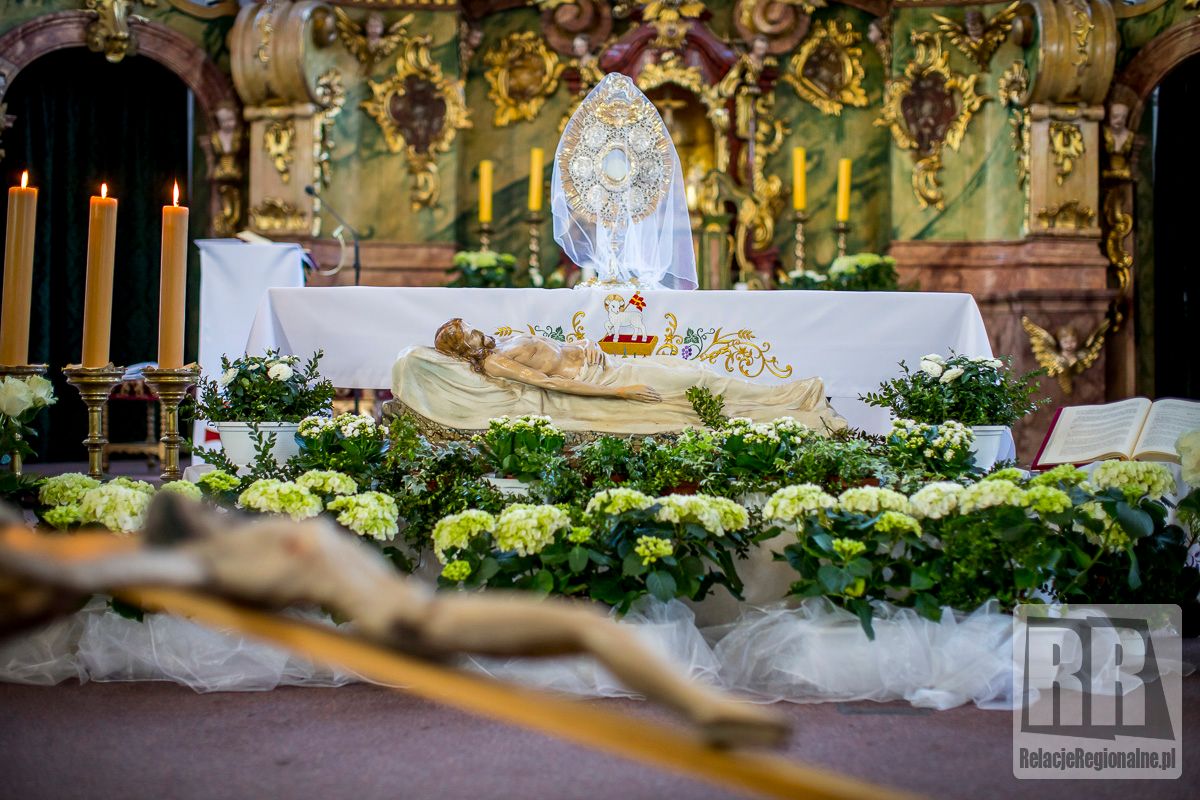 Lubawka: Strażacy czuwali przy Grobie Pańskim