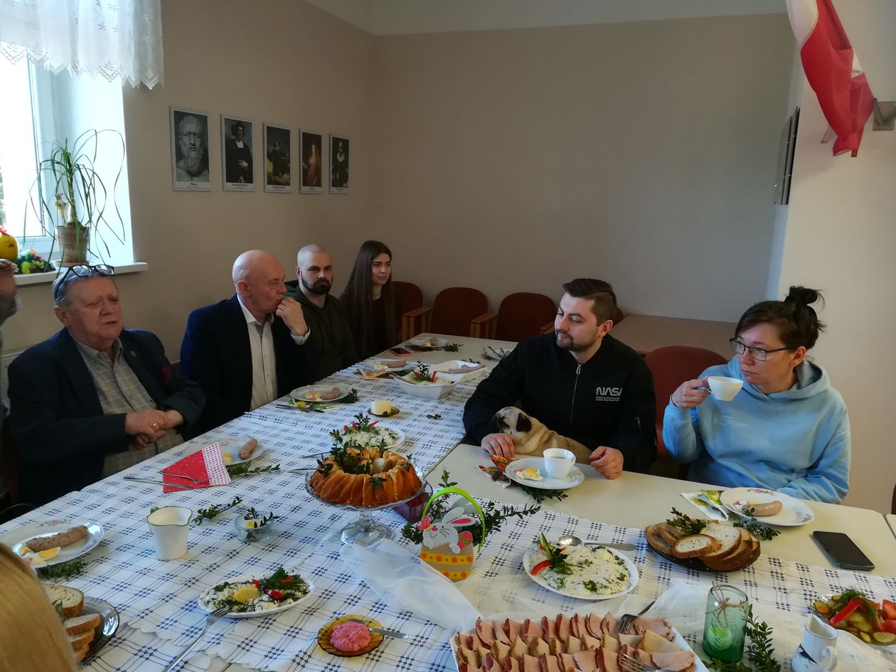Jelenia Góra: Wielkaknocnie w KSON