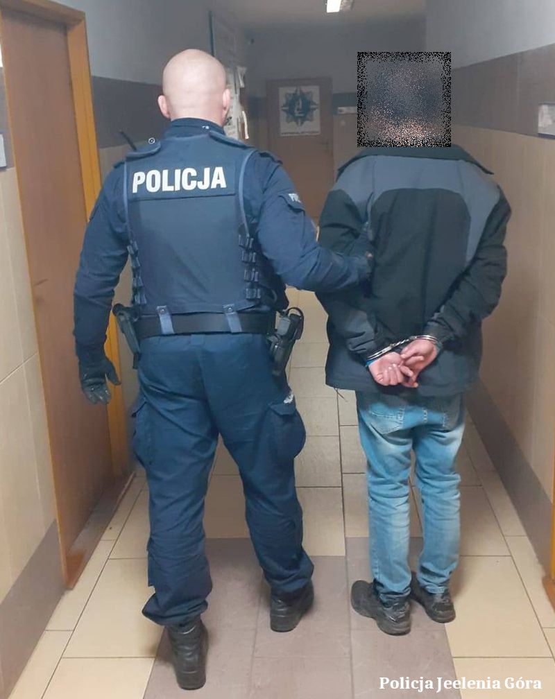 Jelenia Góra: Zabrakło alkoholu – próbował go ukraść