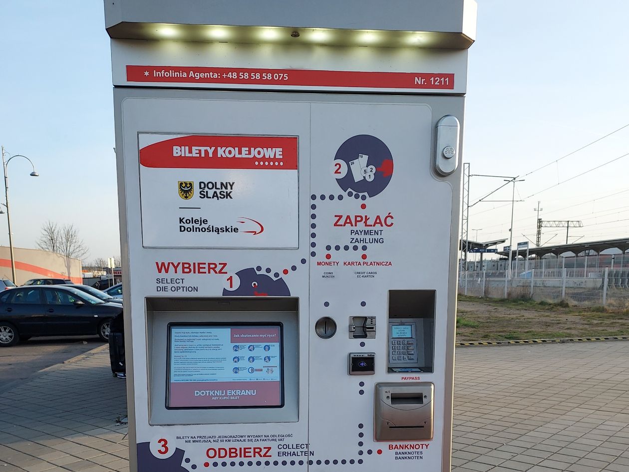 Region: Nowe biletomaty na dworcach kolejowych