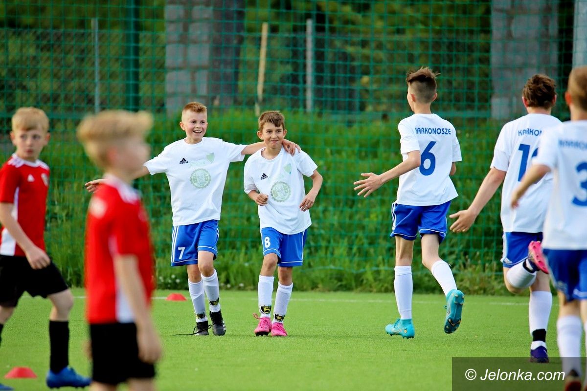 Jelenia Góra: Klubowe derby z golem w ostatniej akcji meczu
