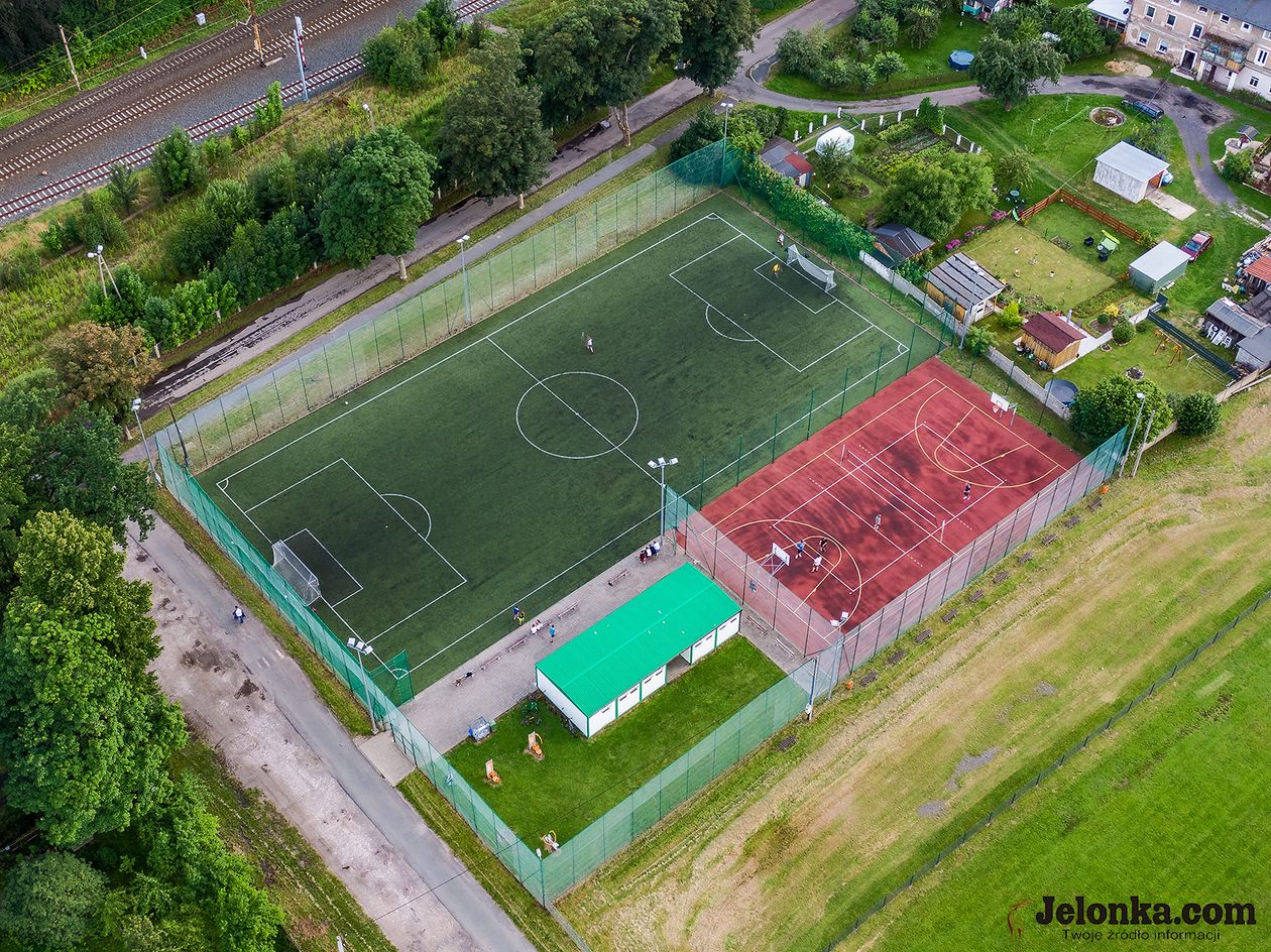 Janowice Wielkie: Remont na jubileusz