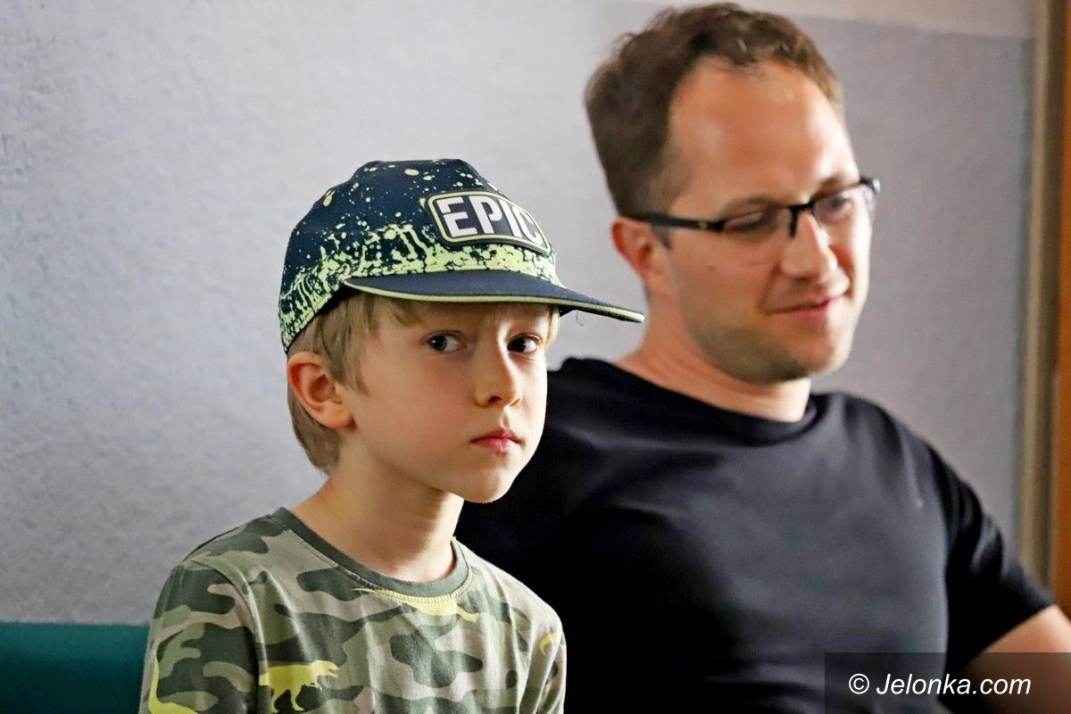 Jelenia Góra: Spotkanie z Ptakiem Naiwniakiem