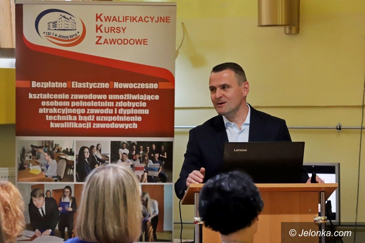 Jelenia Góra: Sformalizowali partnerstwo