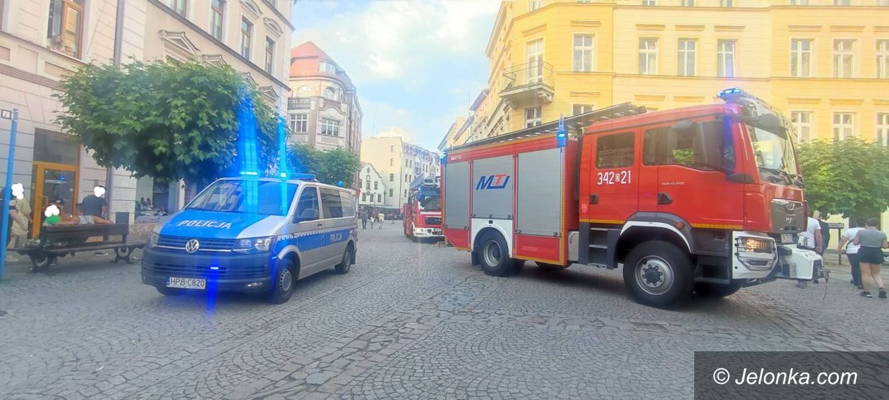 Jelenia Góra: Interwencja służb na Konopnickiej