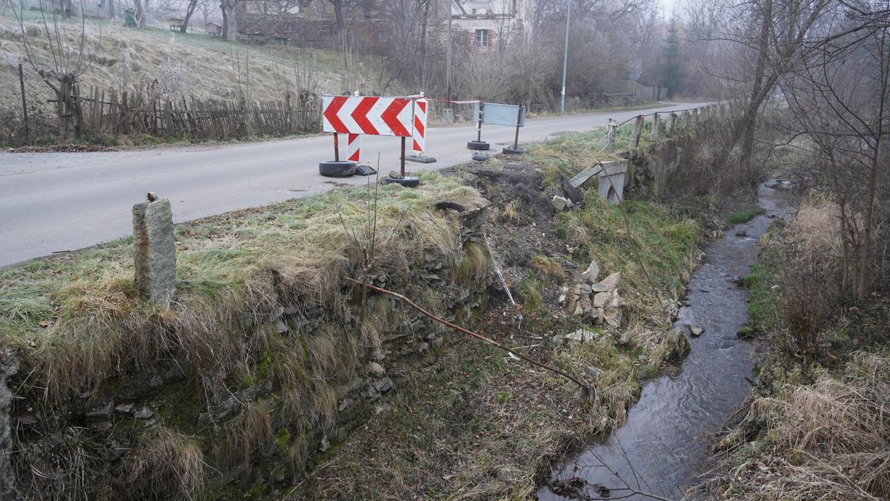 Powiat: Prace nad potokiem