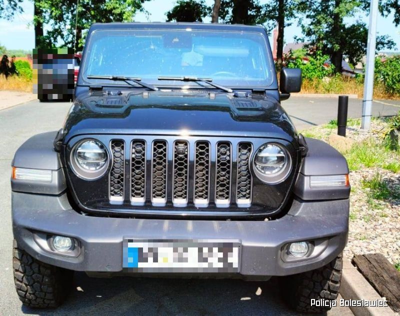 Bolesławiec: Odzyskali skradzione auto