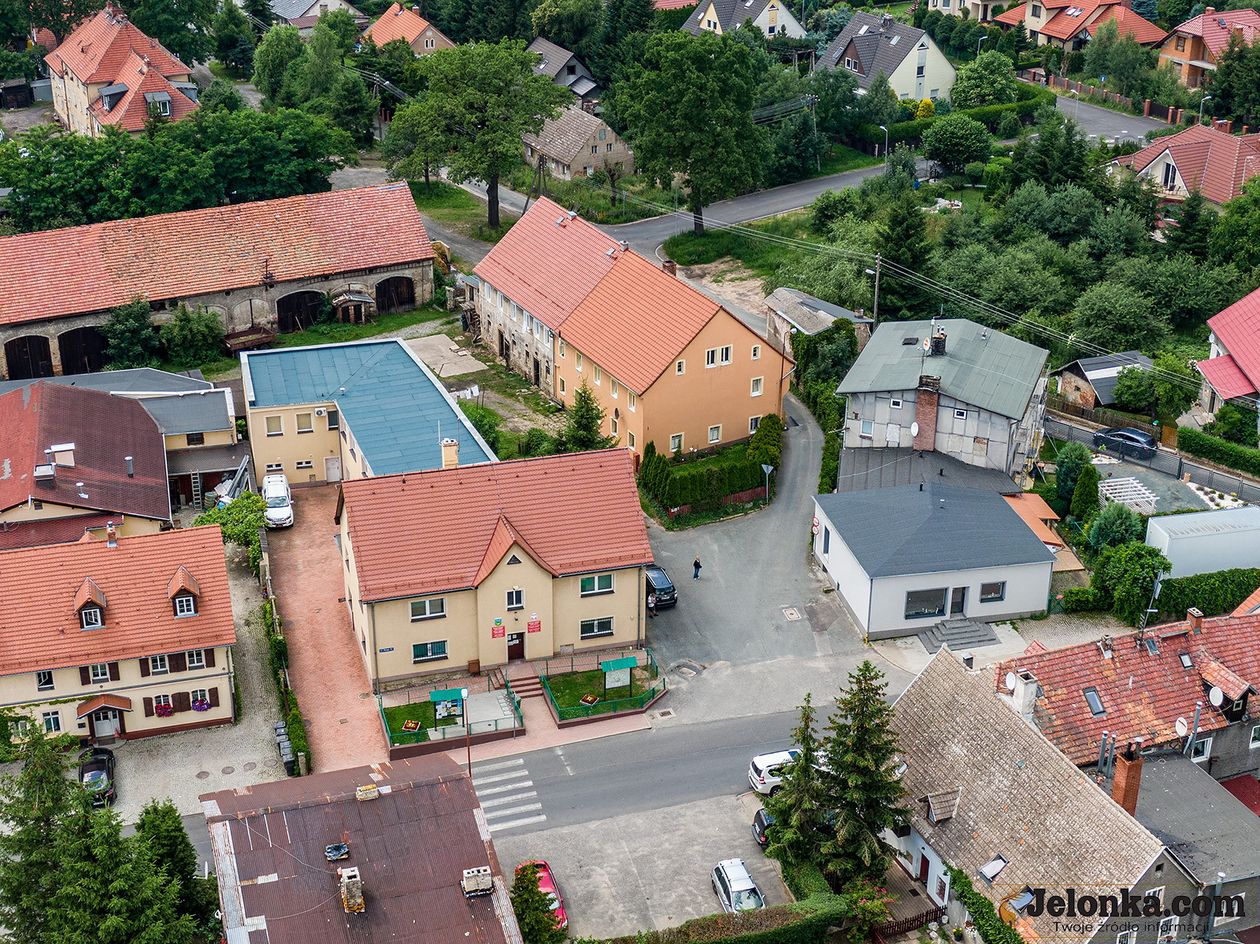 Dziwiszów: Trzy oferty na przebudowę drogi