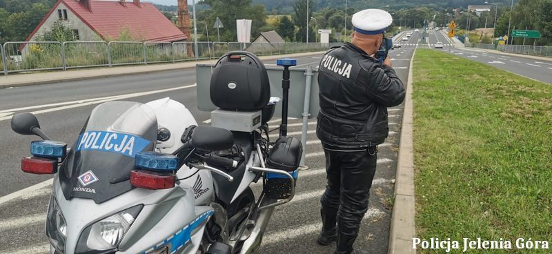 Powiat: Długi weekend pod lupą policjantów