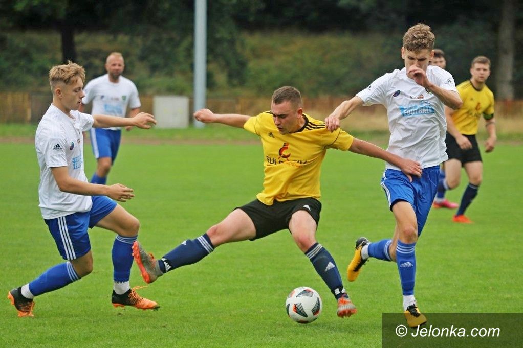 Jelenia Góra: Derby Jeleniej Góry dla rezerw Karkonoszy