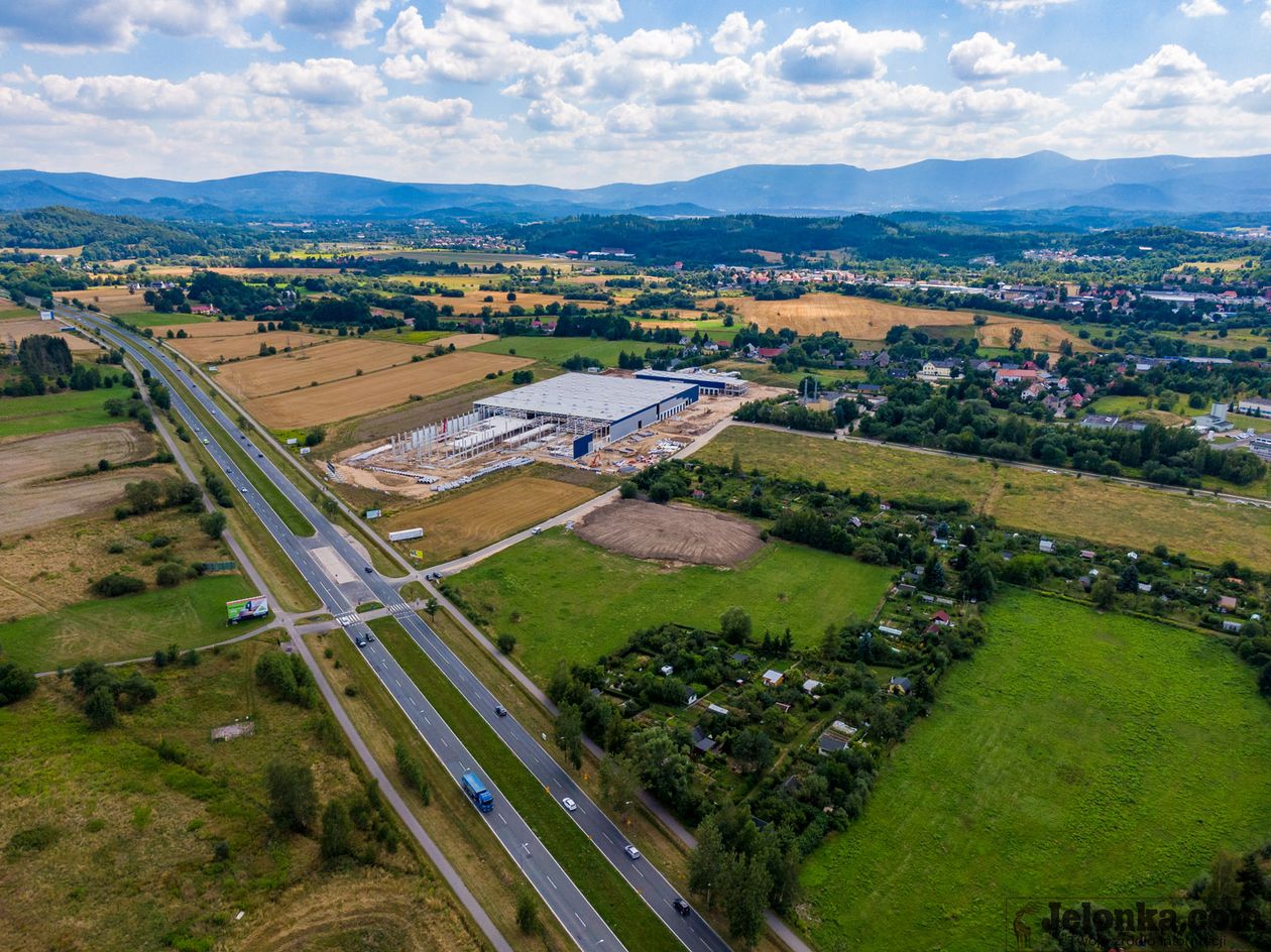 Jelenia Góra: Ruch na budowie parku przemysłowego