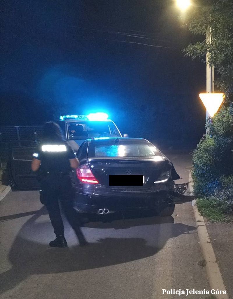 Powiat: Nietrzeźwy 17–latek spowodował kolizję