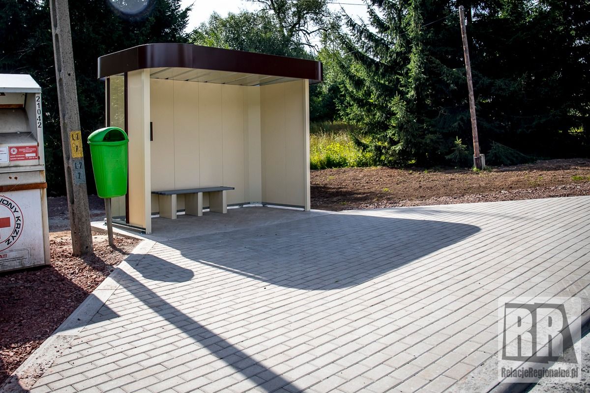 Marciszów: Trwa wymiana wiat