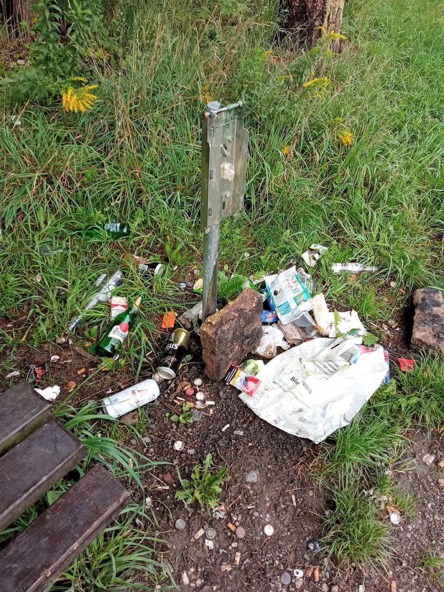 Jelenia Góra: Bałagan na promenadzie