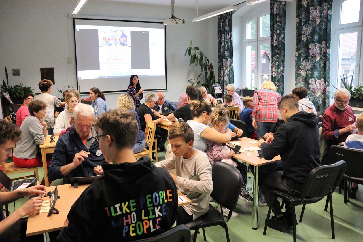 Leśna: Rummikub dla pokoleń