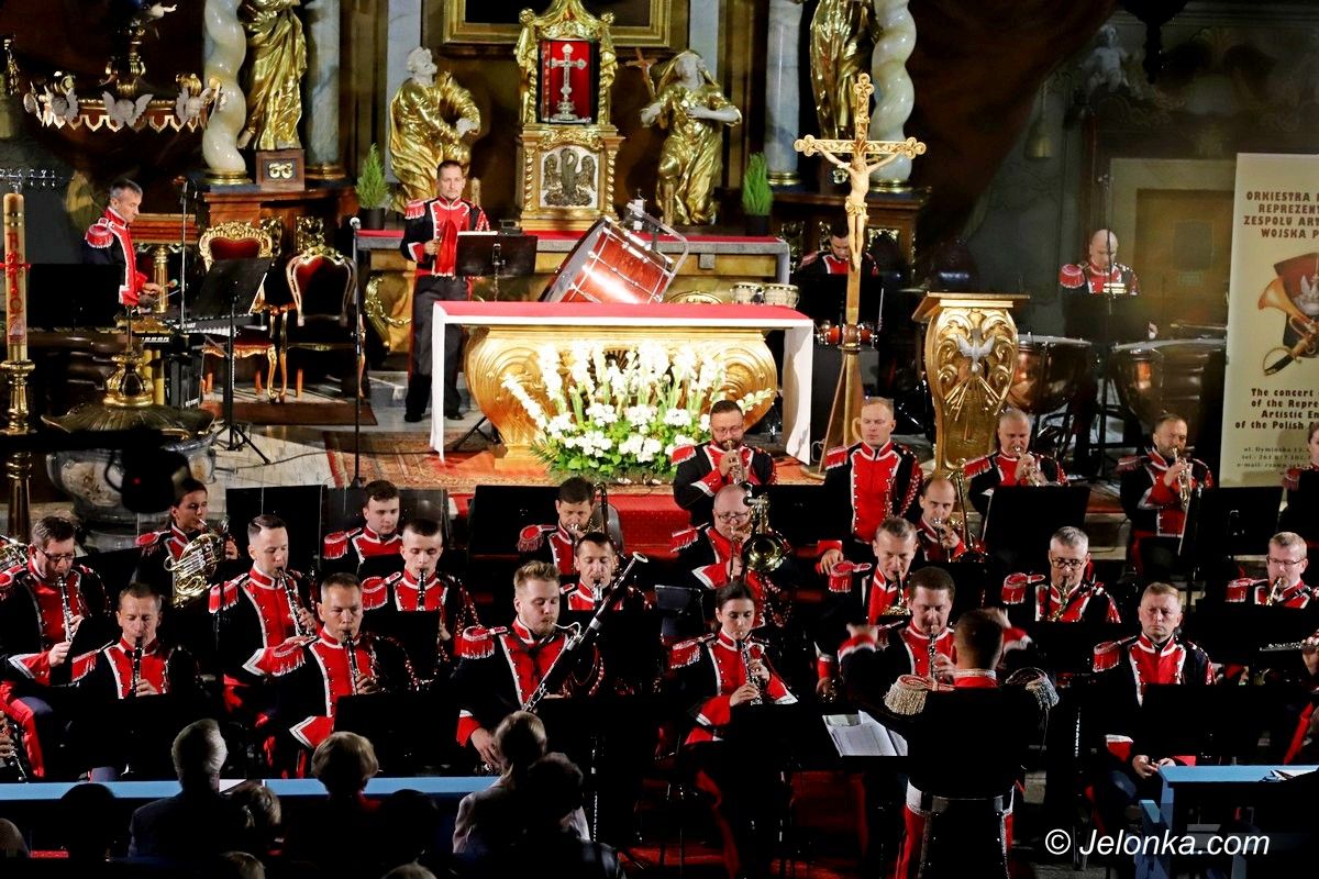 Jelenia Góra: Wystąpiła Orkiestra Wojska Polskiego – były owacje!