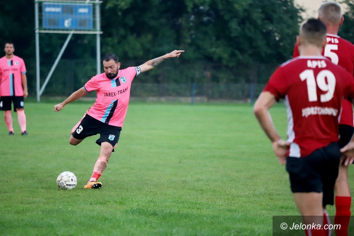 Jeżów Sudecki: 9 goli w Jeżowie Sudeckim
