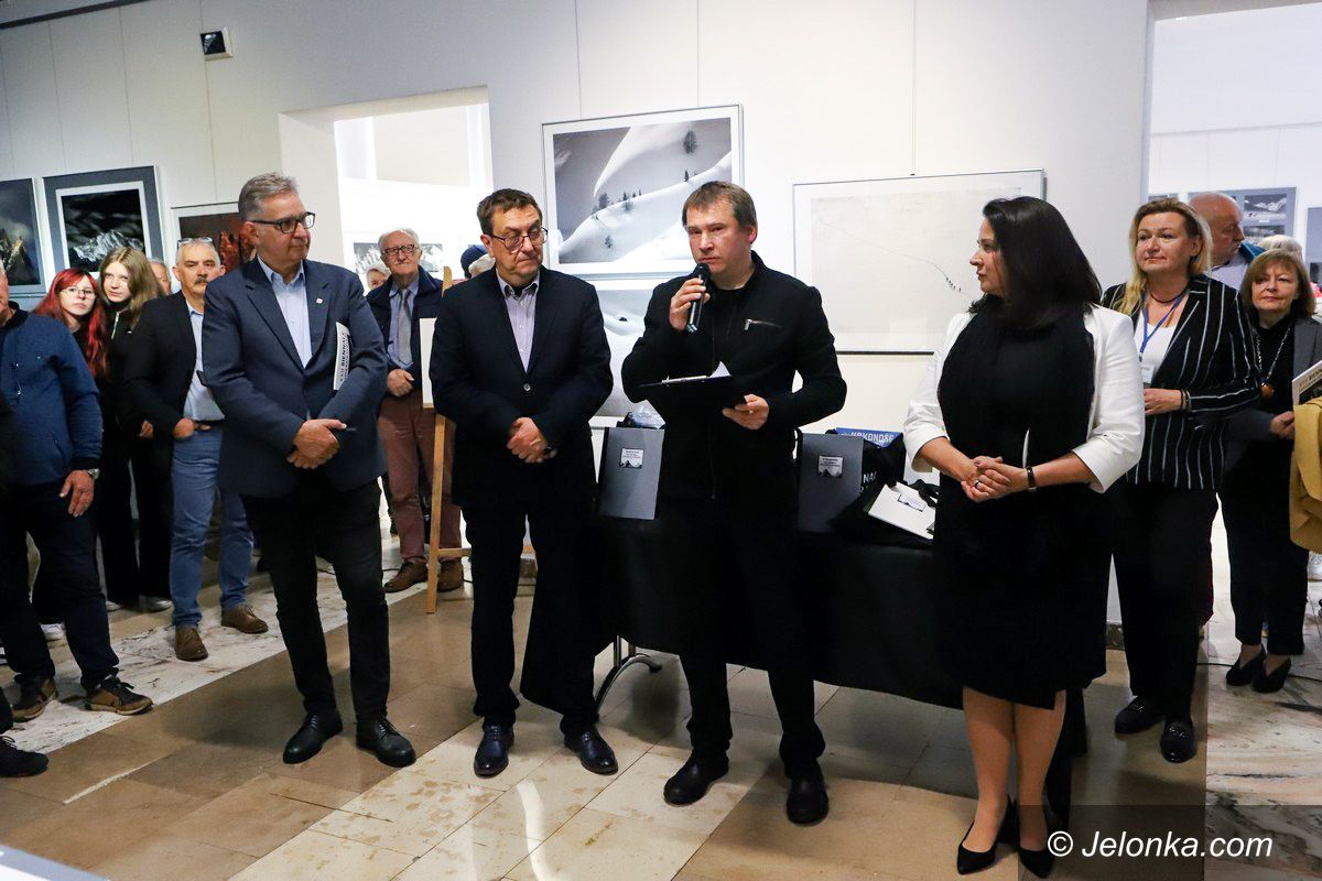 Jelenia Góra: Nagrodzeni w Biennale Fotografii Górskiej