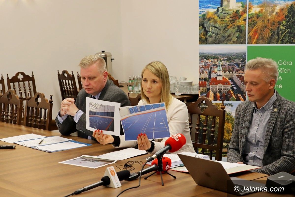 Jelenia Góra: Urząd Miasta w sprawie budowy lodowiska