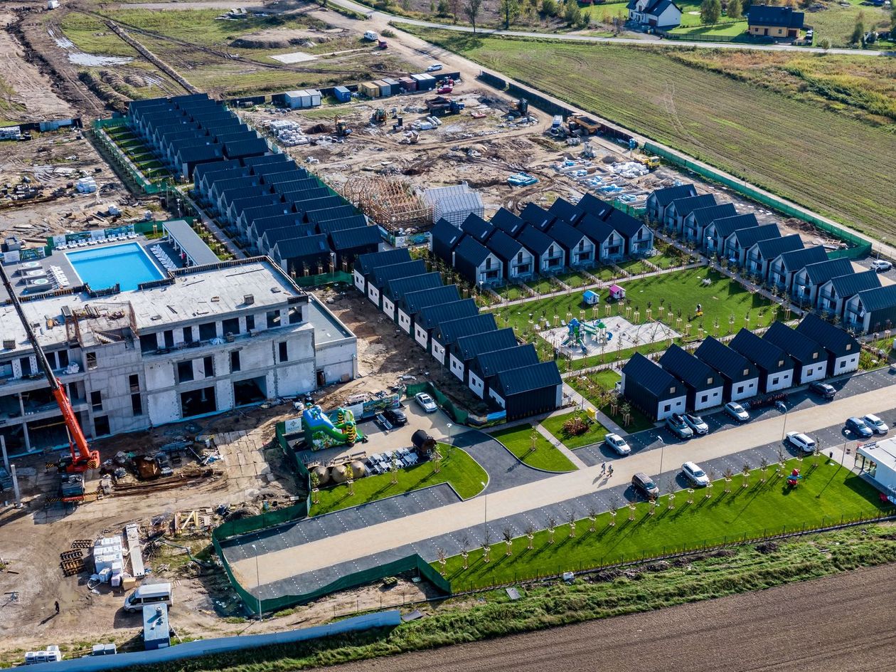 Jelenia Góra: Domki już gotowe, pora na hotel