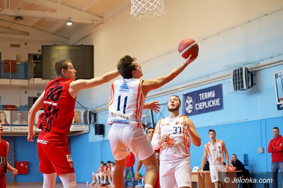 Jelenia Góra: Wysoko ulegli WKK