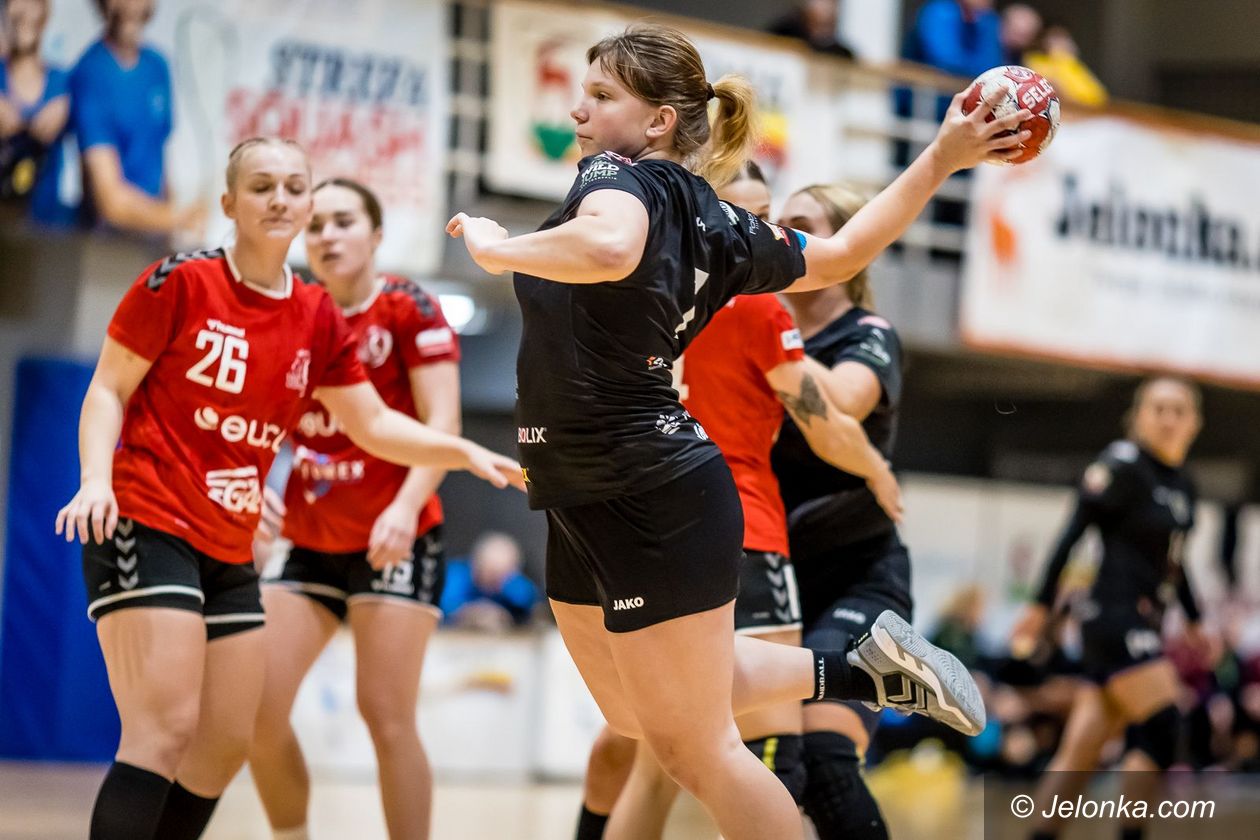 I liga piłkarek ręcznych: Szczypiornistki z kompletem [WYNIKI/TABELA]