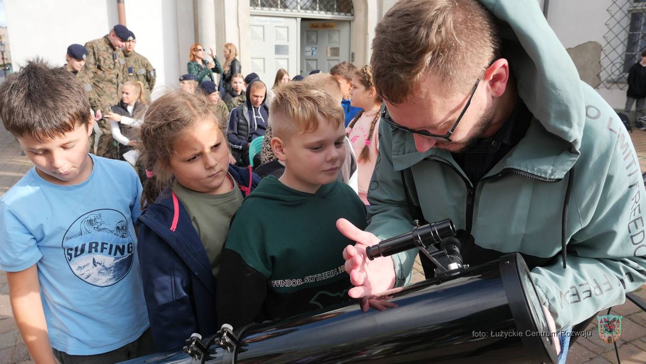 Lubań: Oglądali zaćmienie