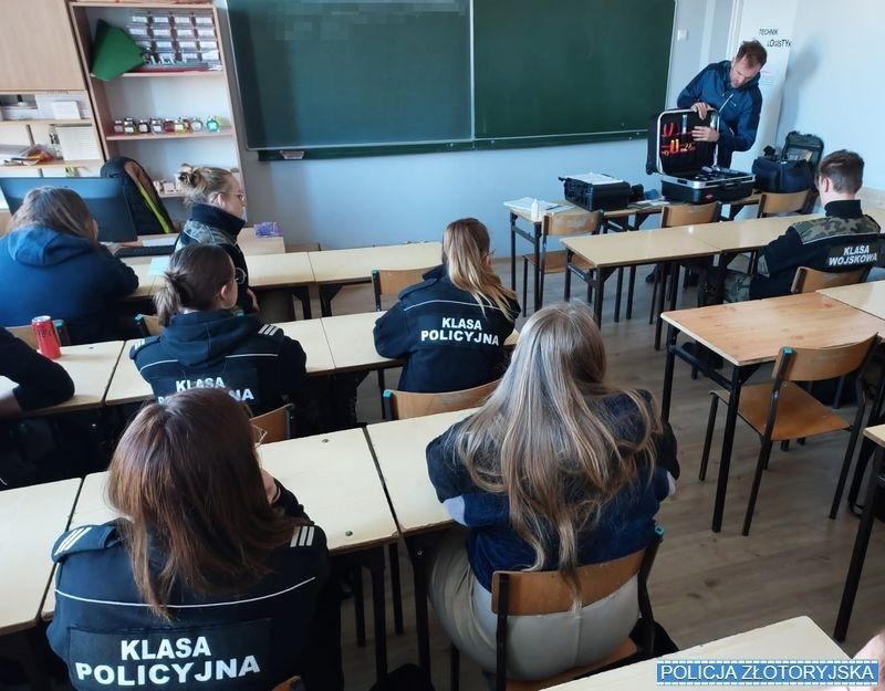 Złotoryja: Zajęcia z kryminalistyki