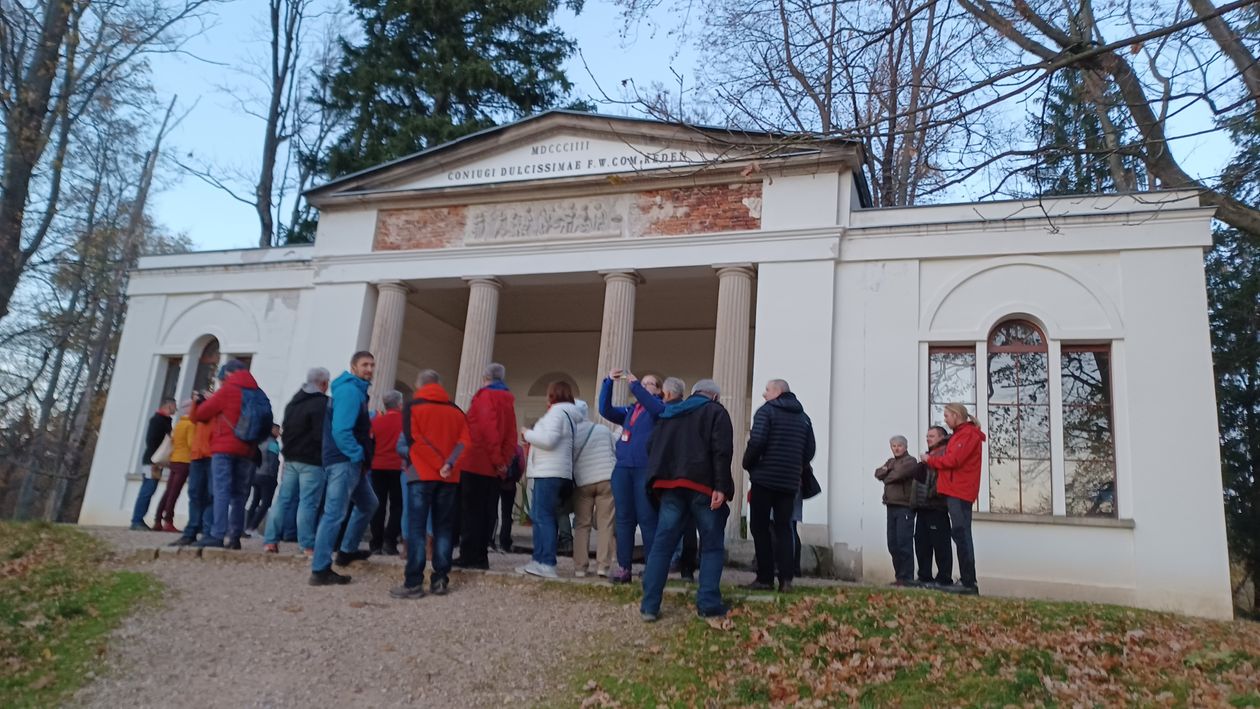 Powiat: Przewodnicy w Bukowcu