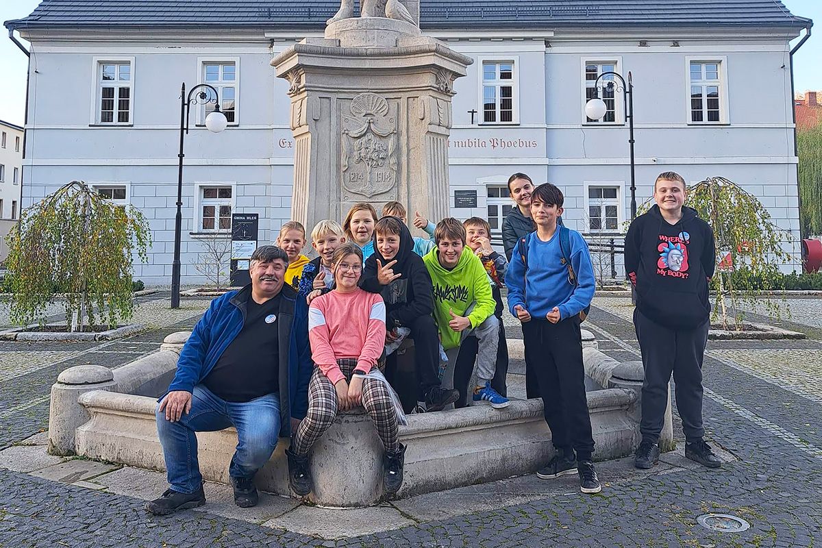 Bogatynia: O statuetkę gołębiarki
