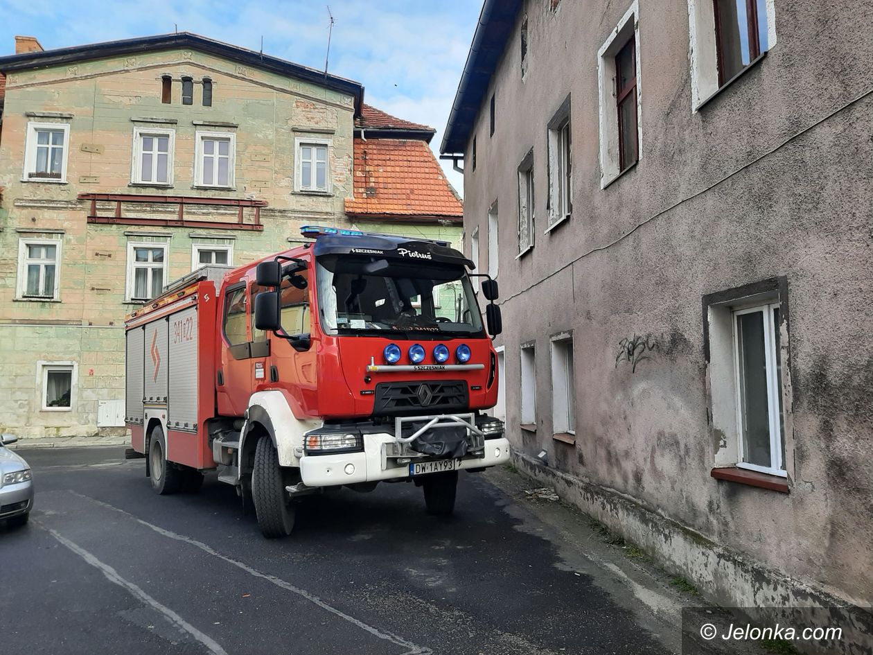 Kowary: Zasłabnięcie i pożar sadzy
