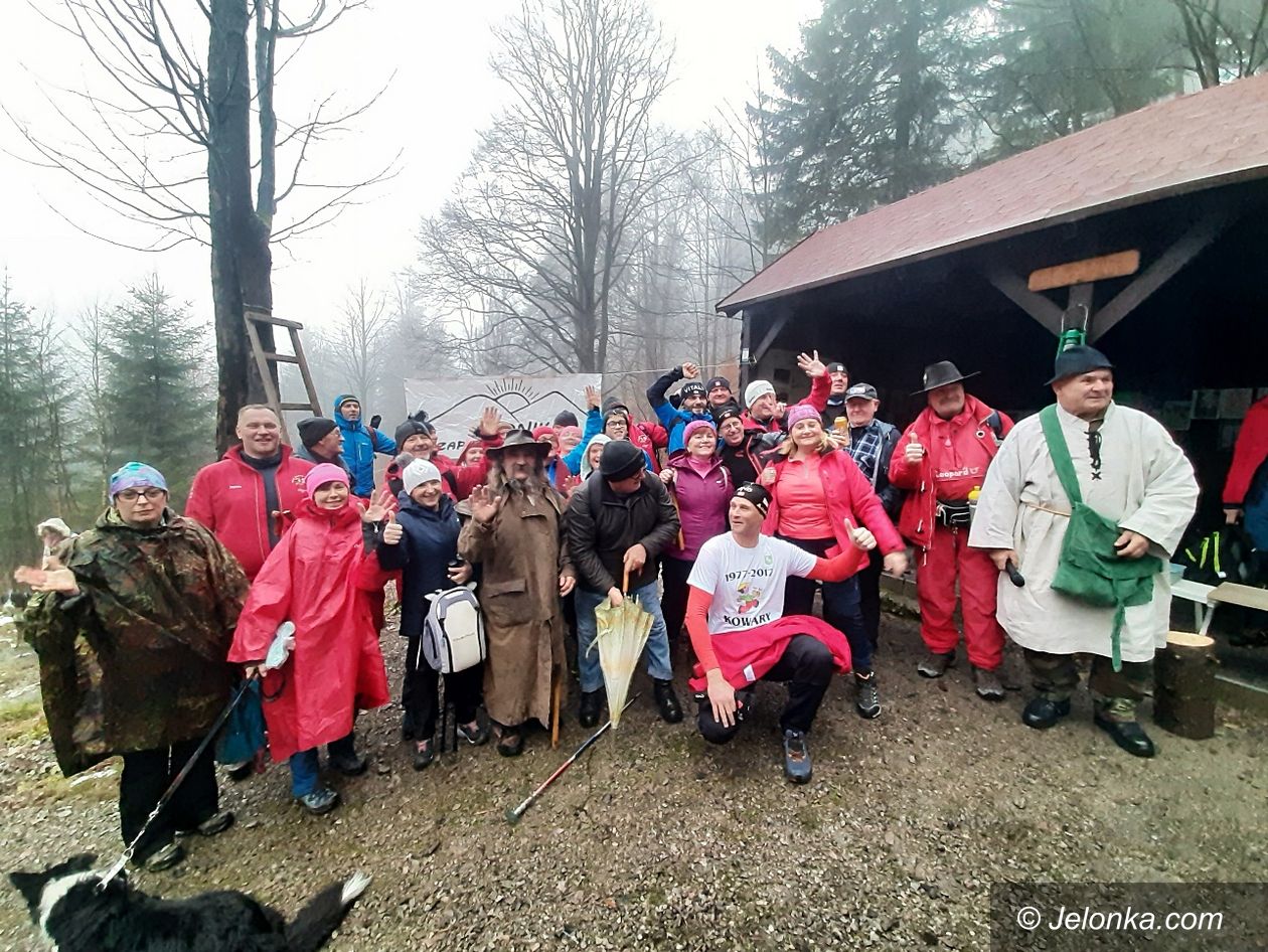 Powiat: Żegnali Słońce w Budnikach